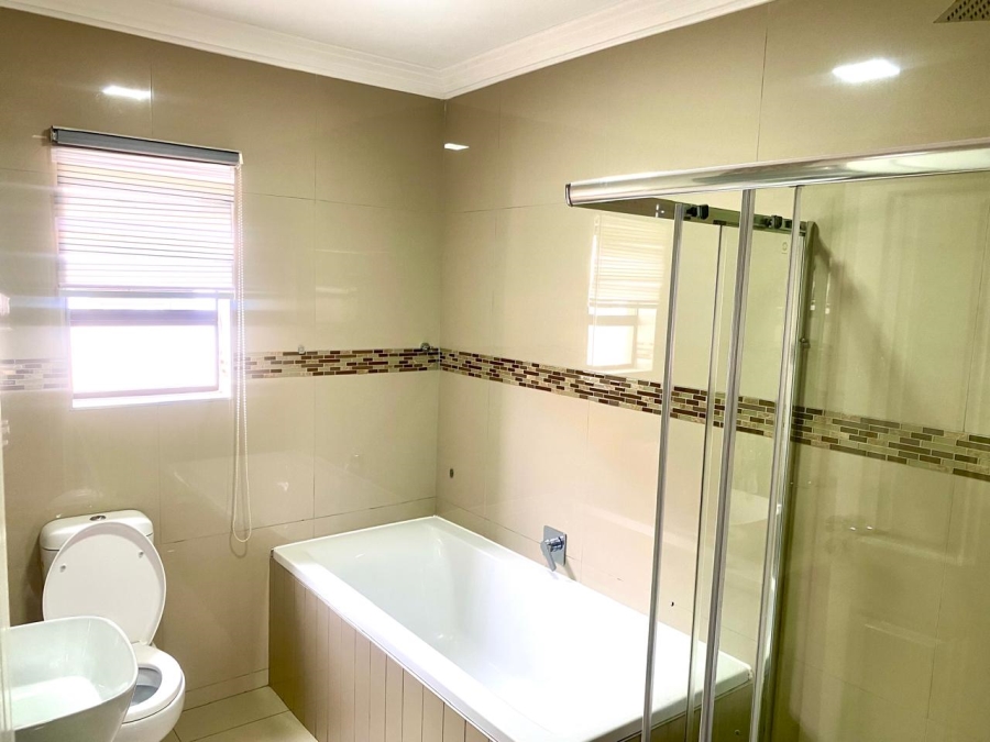 4 Bedroom Property for Sale in Waterval East North West